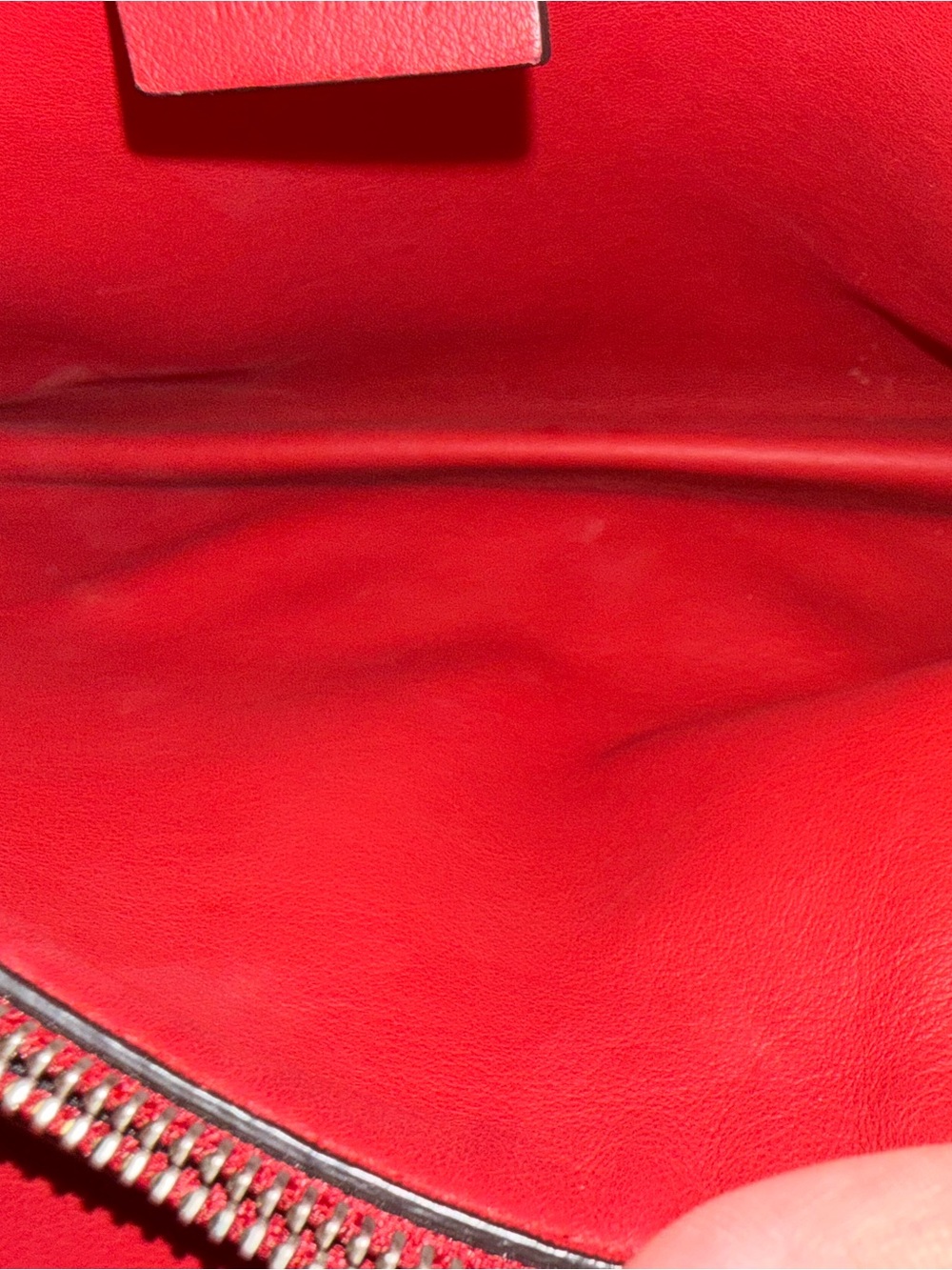 Women's Red Suede Shoulder Bag with Chain Strap - Picture 14 of 16